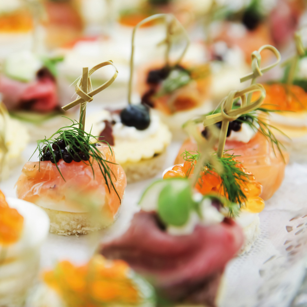 Bio Fingerfood-Spieße Loop | Bambus, natur, Buffet Bio Fingerfood-Spieße Loop aus Bambus naturfarben am Buffet