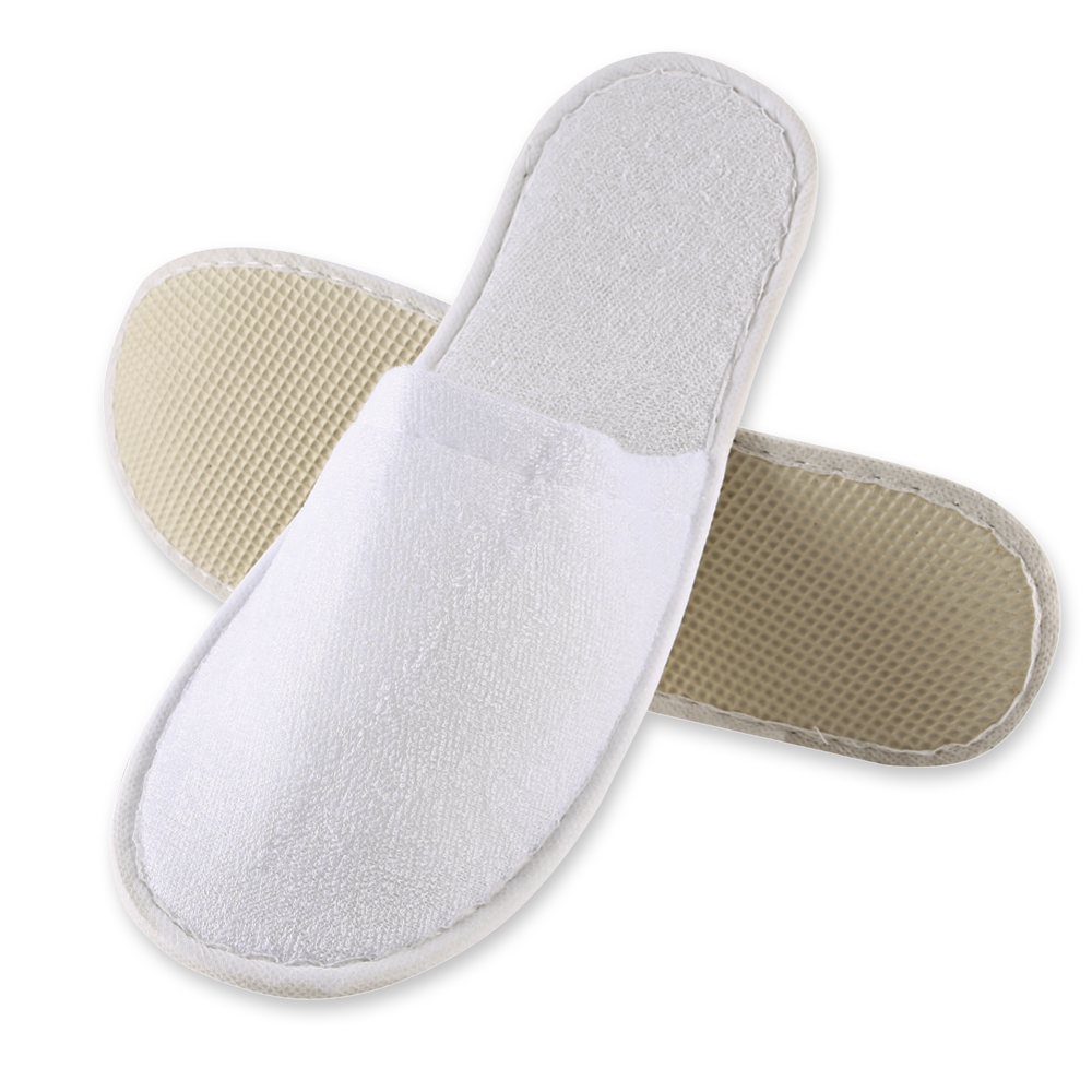 Slipper Classic, geschlossen, aus Polyester in der Frontansicht