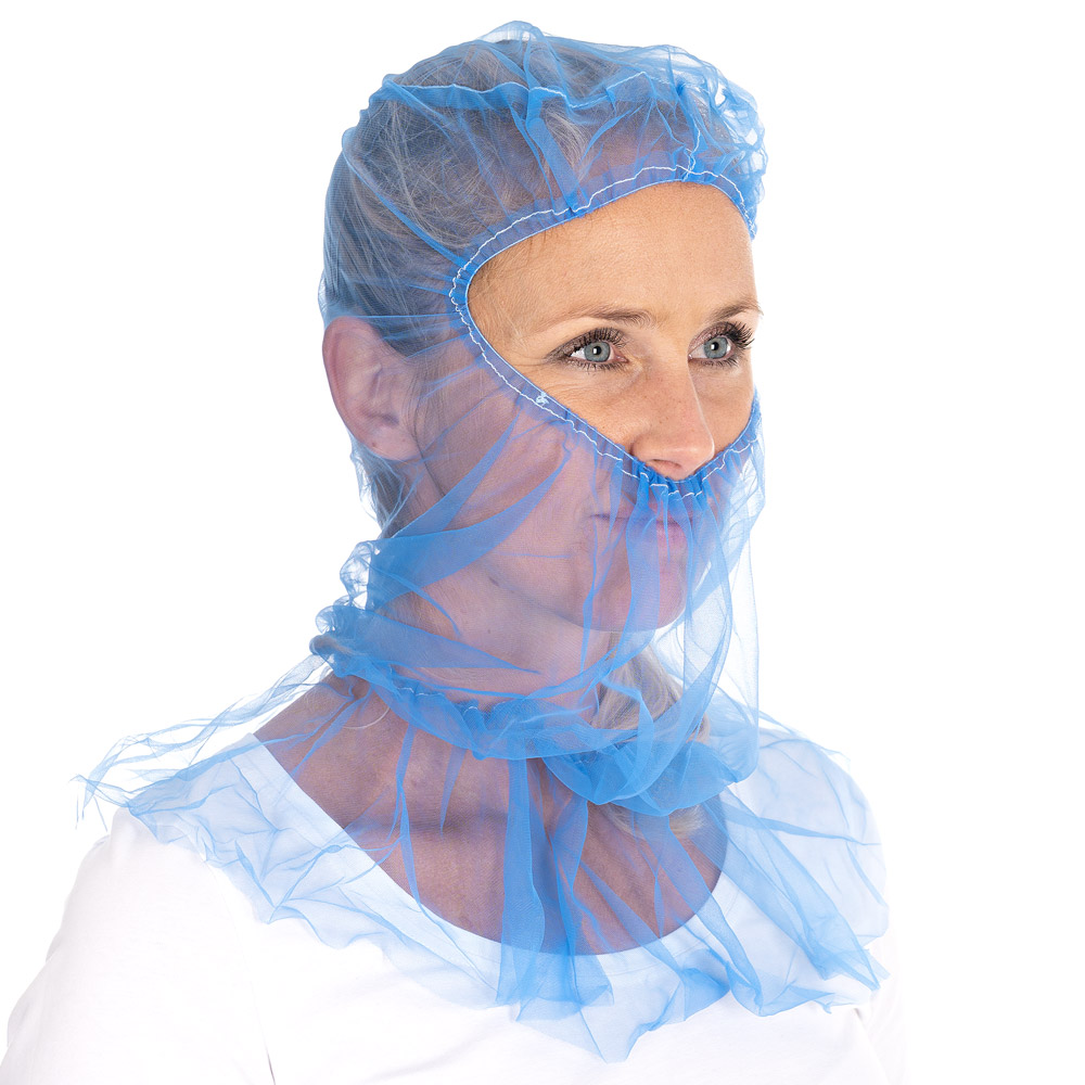 Astrohauben Micromesh mit Cape | Nylon, blau, Schrägansicht, unter Nase Astrohauben Micromesh mit Cape aus Nylon in blau in der Schrägansicht unter der Nase