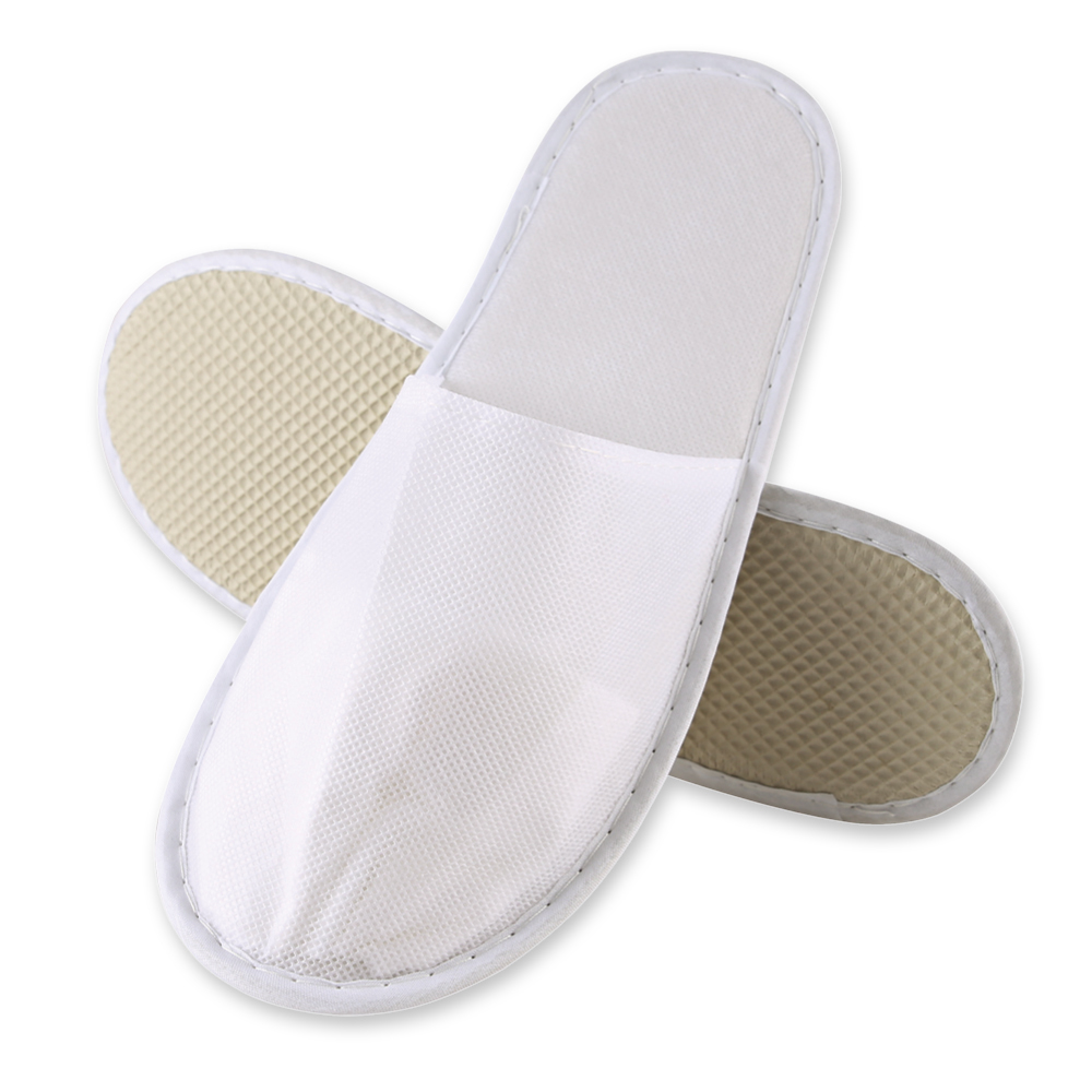 Slipper Light, closed, made from PP in front view