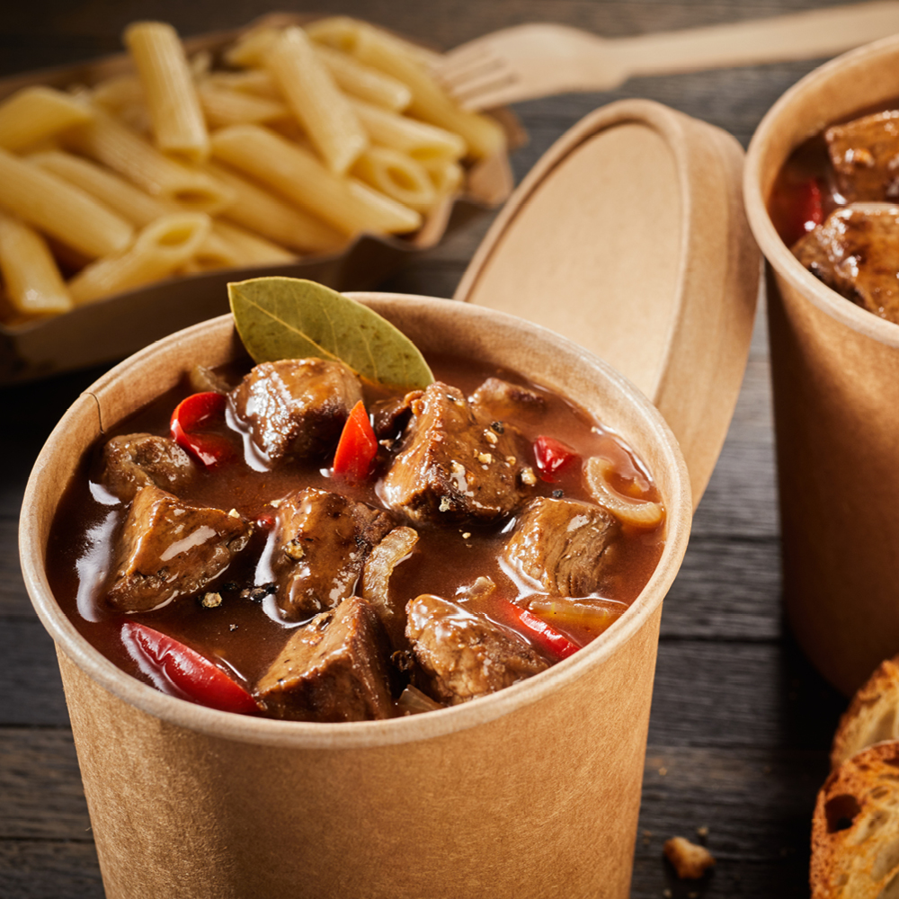 Organic soup cups Minestrone made of kraft paper/PE, FSC®-mix, example of use