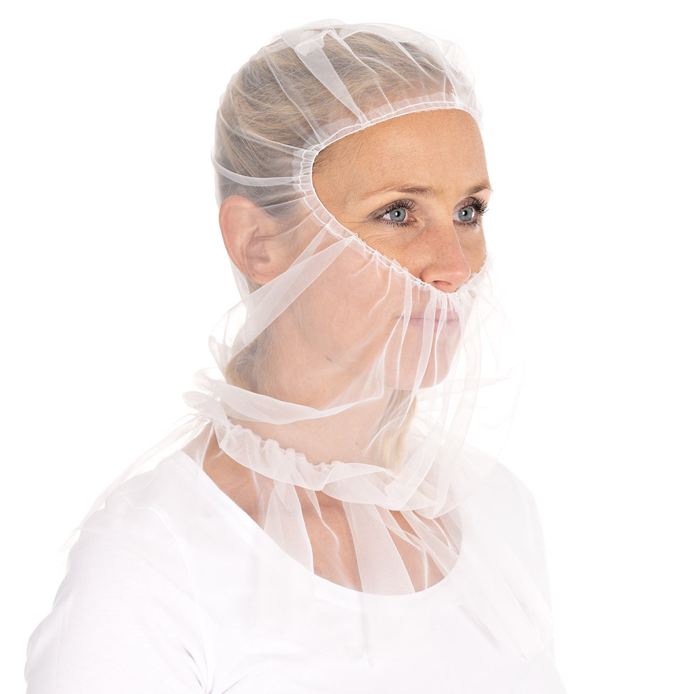 Astrohauben Micromesh mit Cape | Nylon, weiß, Schrägansicht, unter Nase Astrohauben Micromesh mit Cape aus Nylon in weiß in der Schrägansicht unter der Nase
