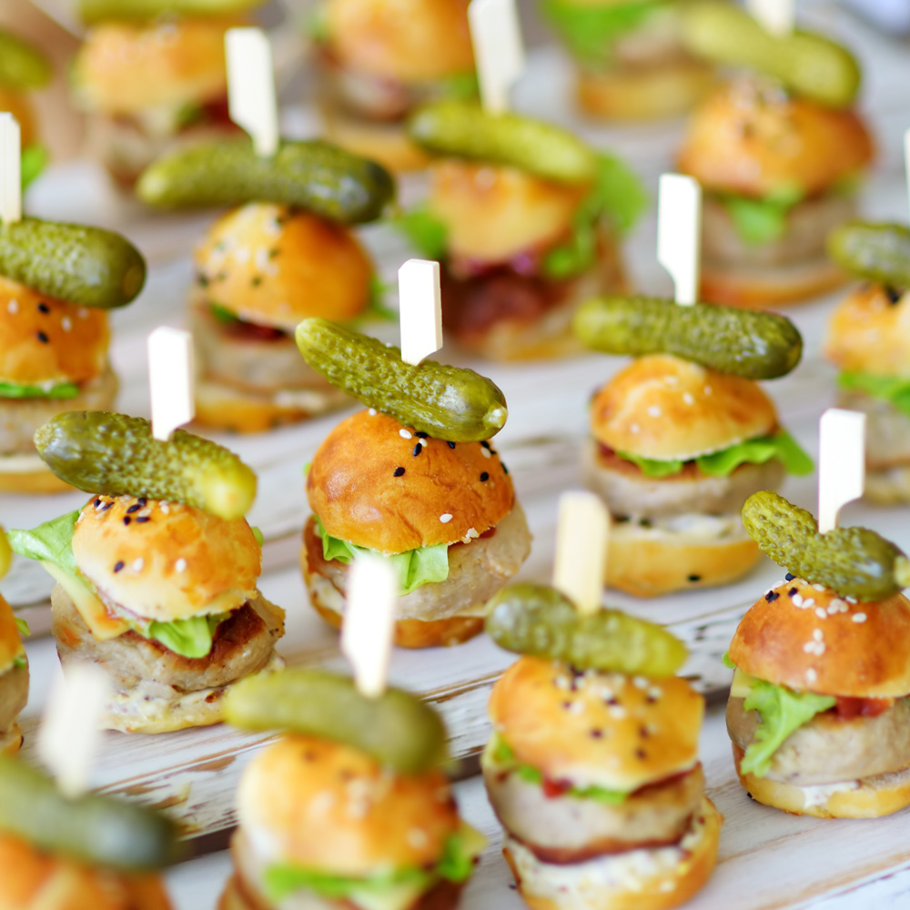 Fingerfood skewers "Flag" made of bamboo as smaller skewers for smaller snacks