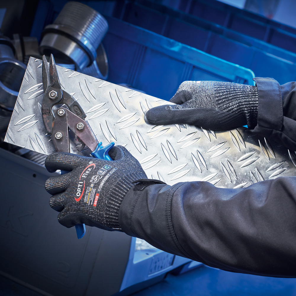 Opti Flex® Comfort Cut 0838, Schnittschutzhandschuhe, Einsatzbeispiel