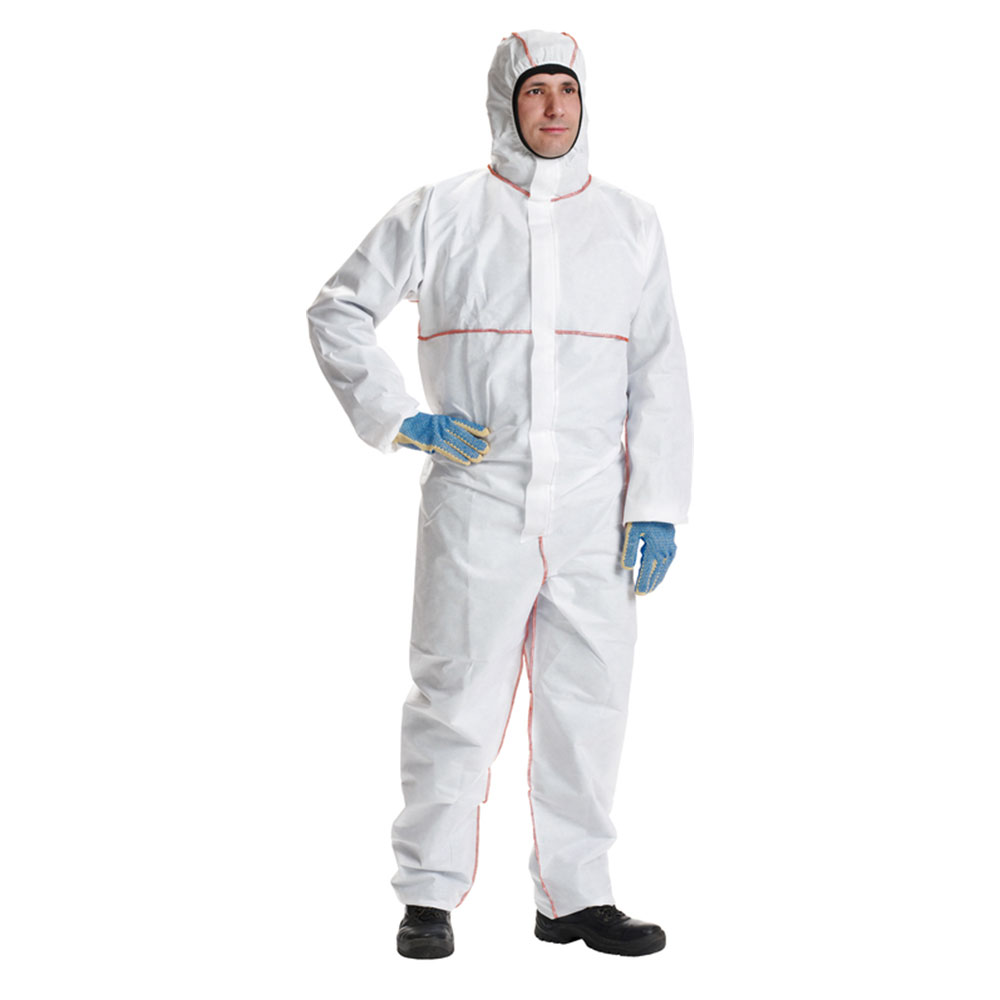 DuPont™ ProShield® 20 SFR Protective Coveralls CHF5 with the wearing picture